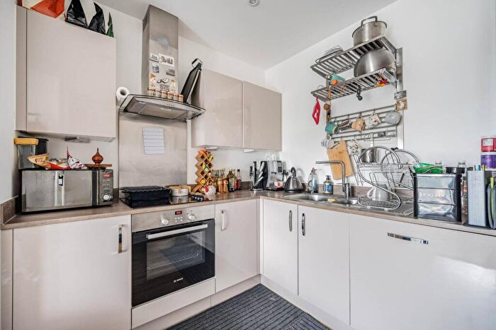 1 Bedroom Flat To Rent In Sandy Hill Road, Woolwich, London, SE18
