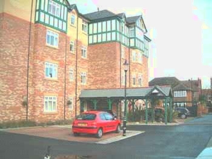 2 Bedroom Apartment To Rent In St James Court, Moorland Road, Didsbury, Manchester, M20
