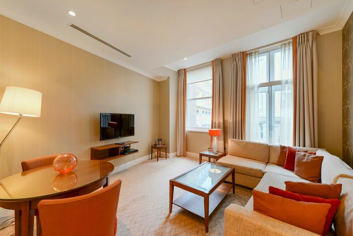 1 Bedroom Flat To Rent In Bow Lane, London, EC4M