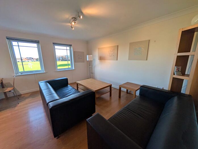 2 Bedroom Flat To Rent In Drayton Street, Manchester, M15