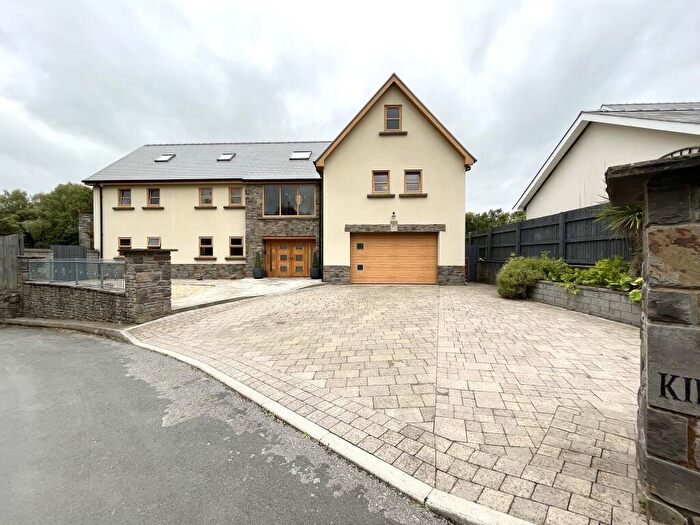 6 Bedroom Detached House For Sale In The Kintyre, Moss Place, Aberdare, Mid Glamorgan, CF44