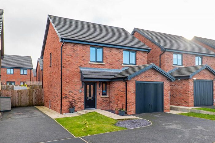 3 Bedroom Detached House For Sale In Blackbird Court, Leyland, PR25
