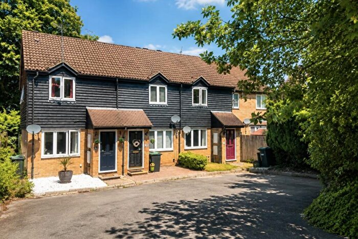 2 Bedroom Terraced House For Sale In Kensington Fields, Dibden Purlieu, Southampton, SO45