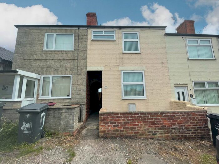 3 Bedroom Terraced House To Rent In Duke Street, Clowne, Chesterfield, S43
