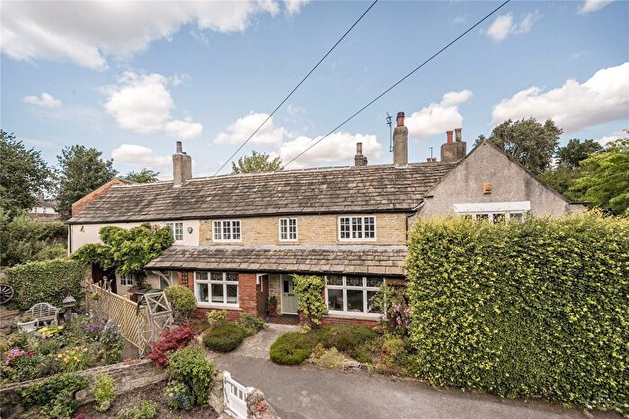 5 Bedroom Detached House For Sale In Bentley Square, Oulton, Leeds, West Yorkshire, LS26