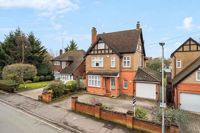6 Bedroom Detached House To Rent In Eastbury Road, Northwood, HA6