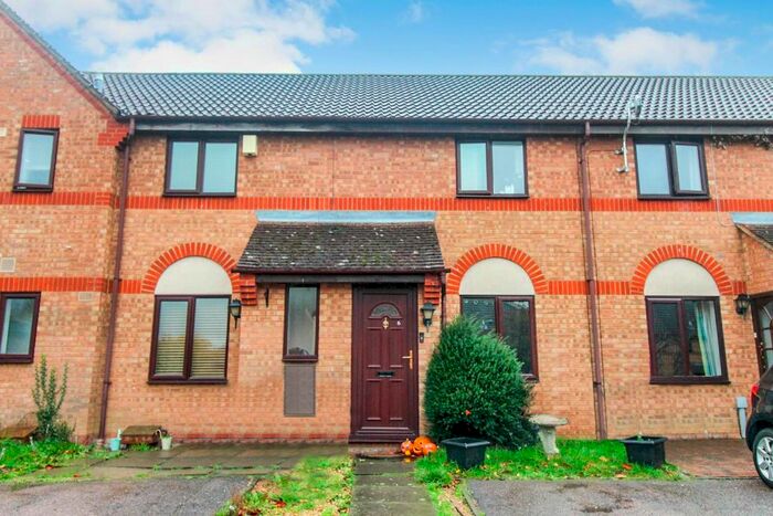 2 Bedroom Terraced House To Rent In Poppyfields, Bedford, MK41