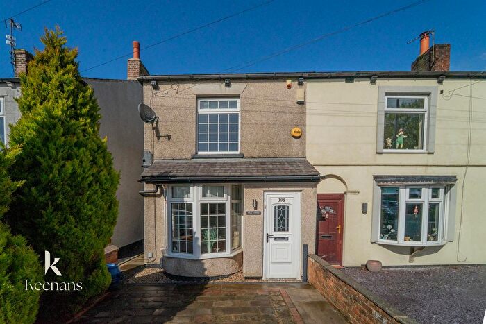 2 Bedroom Cottage For Sale In Manchester Road, Westhoughton, Bolton, BL5