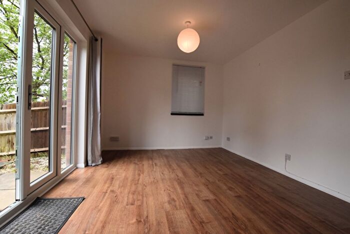1 Bedroom Maisonette To Rent In Wimbledon Place, Bradwell Common, Milton Keynes, MK13