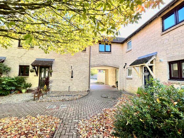 1 Bedroom Property To Rent In Jasmine Close, Calne, SN11