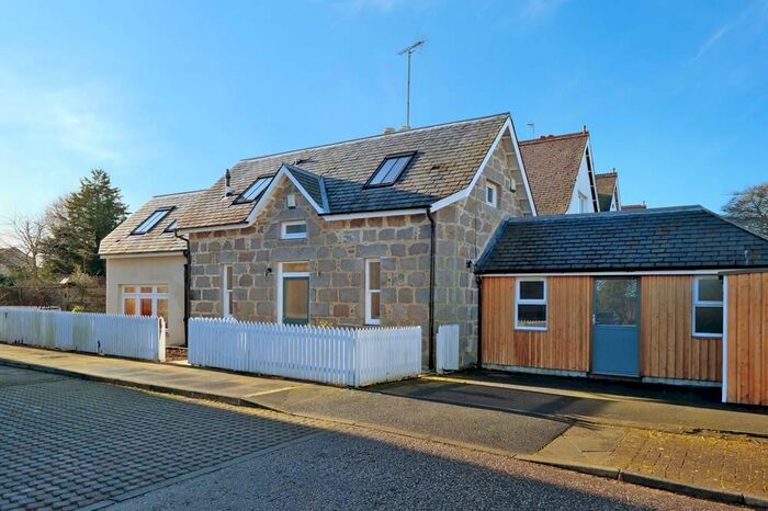 2 Bedroom Cottage To Rent In Riverside Terrace, Aberdeen, AB10