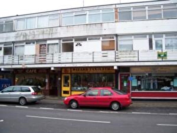3 Bedroom Maisonette To Rent In Undercliff Road West, Felixstowe, IP11