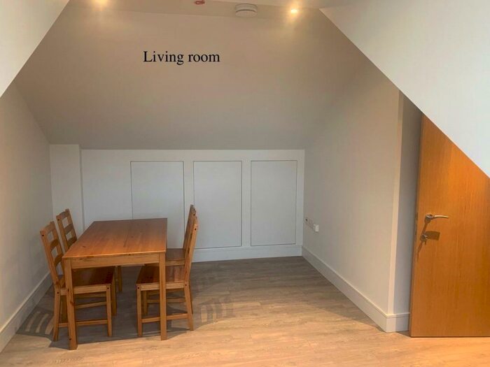 1 Bedroom Apartment To Rent In High Road Leytonstone, London, E11