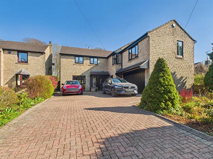 5 Bedroom Detached House For Sale In Green Lane, Buxton, SK17