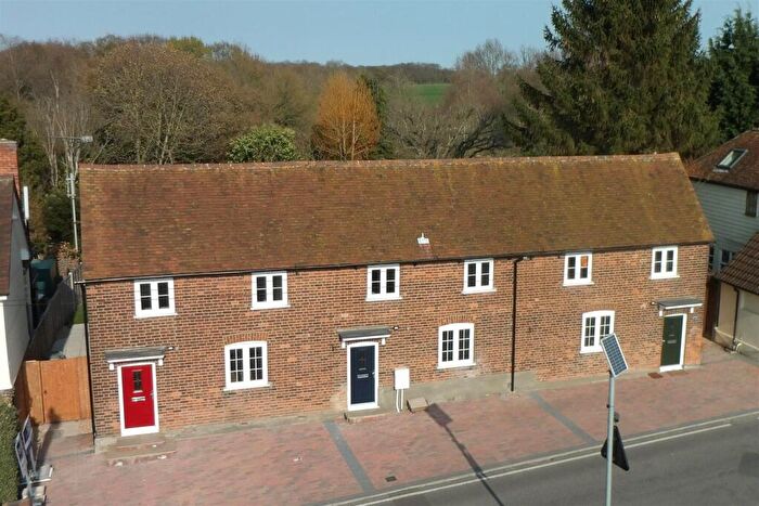 2 Bedroom Cottage To Rent In North Hill, Little Baddow, CM3