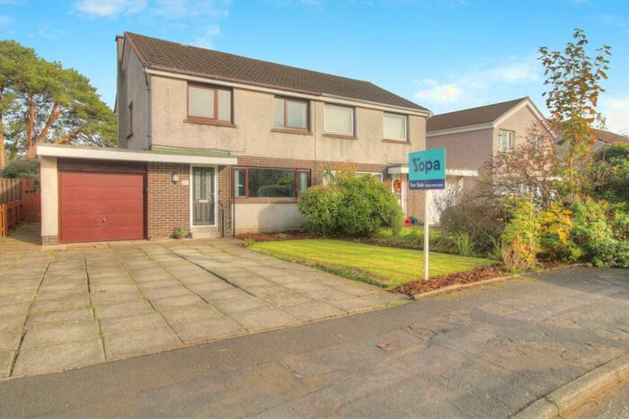 3 Bedroom Semi-Detached House For Sale In Cedar Road, Bonnybridge, FK4