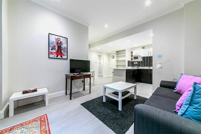 2 Bedroom Flat To Rent In North Block, County Hall, C Belvedere Road, London, SE1