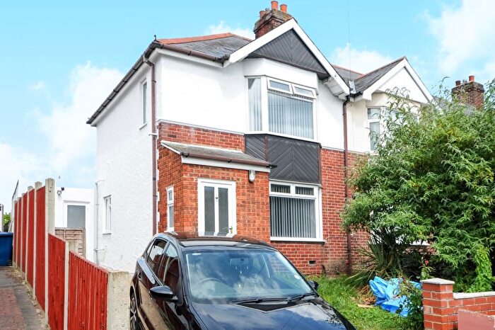 4 Bedroom Semi-Detached House To Rent In Bailey Road, Hmo Ready, OX4