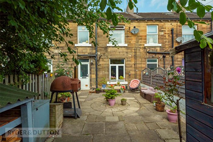 4 Bedroom Terraced House For Sale In New Mill Road, Honley, Holmfirth, West Yorkshire, HD9