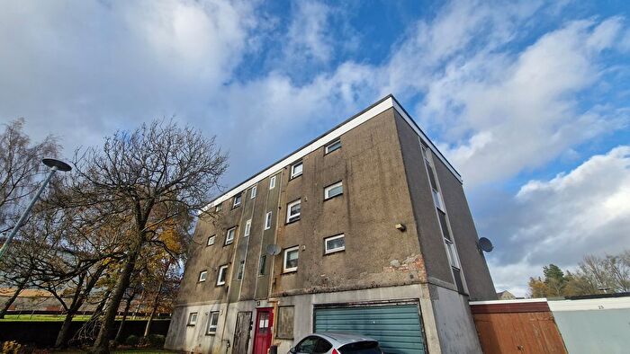 3 Bedroom Flat To Rent In Glenhove Road, Cumbernauld, Glasgow, G67