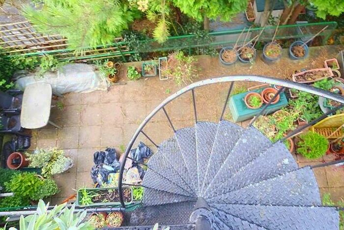 1 Bedroom Apartment To Rent In Beaconsfield Villas, BN1