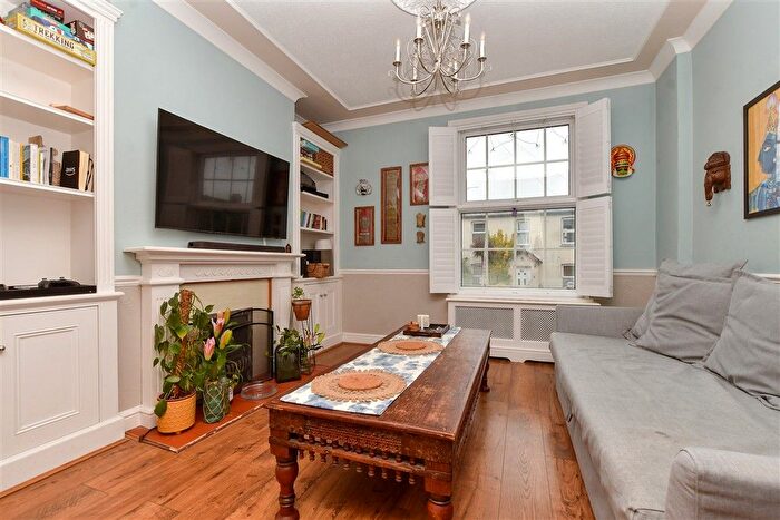 3 Bedroom Terraced House For Sale In Waterloo Road, Sutton, Surrey, SM1