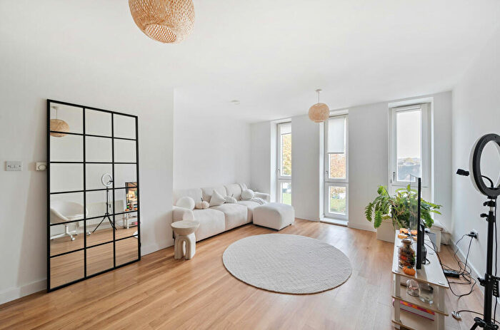 1 Bedroom Apartment To Rent In Odeon Parade, Well Hall Road, Eltham, SE9