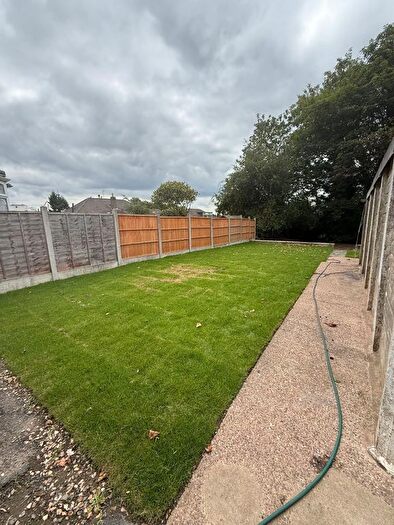 2 Bedroom Property To Rent In Carr Manor Crescent, Leeds, LS17
