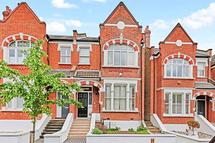 5 Bedroom Property To Rent In Bernard Gardens, Wimbledon, SW19