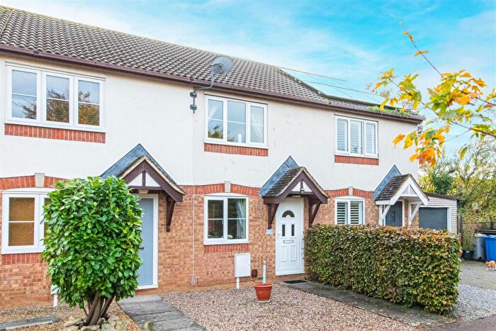 2 Bedroom Terraced House For Sale In St. Vincents Avenue, Kettering, NN15