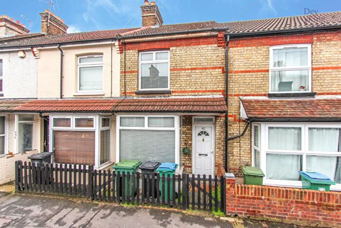 2 Bedroom Terraced House To Rent In Leavesden Road, Watford, Hertfordshire, WD24