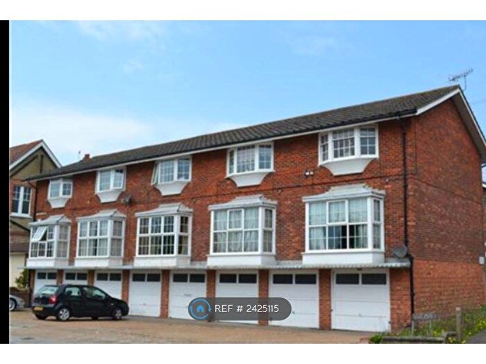 Studio To Rent In Chelsea Close, Bexhill-On-Sea, TN40