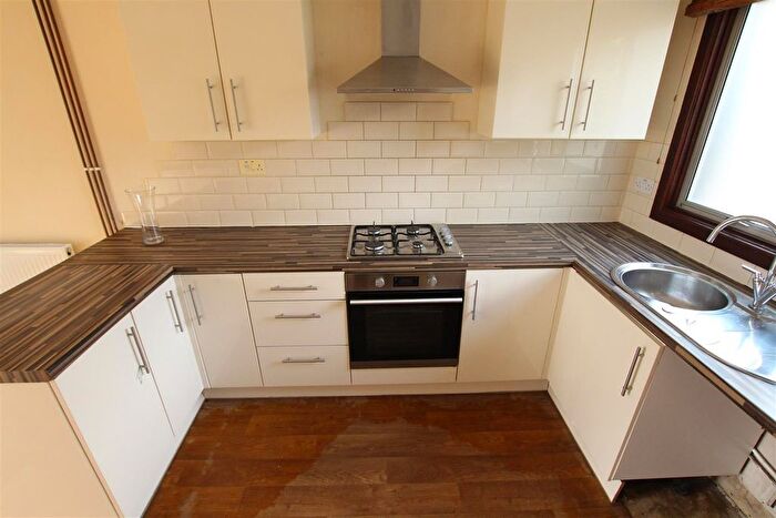 3 Bedroom Terraced House To Rent In Drywell Court, Standens Barn, NN3