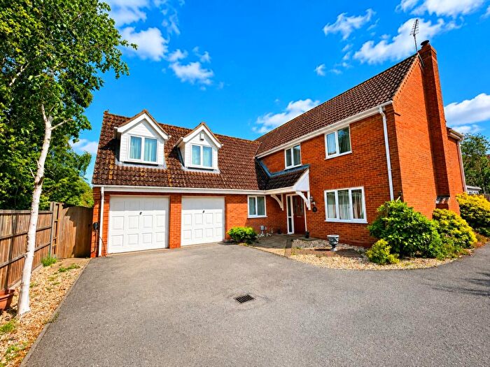 5 Bedroom House To Rent In Greenacres Drive, Boston, PE21