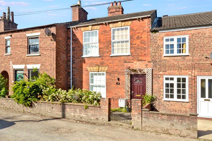 3 Bedroom Terraced House For Sale In , Trinity Lane, Louth, LN11