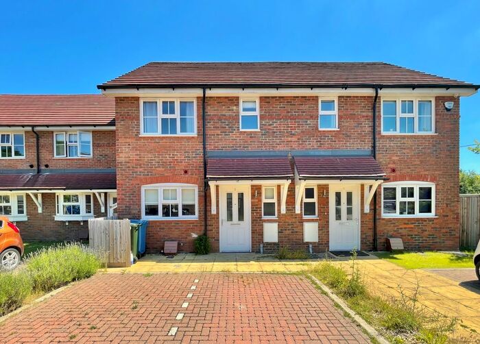 3 Bedroom Terraced House To Rent In Ash Grove, Chesham, HP5