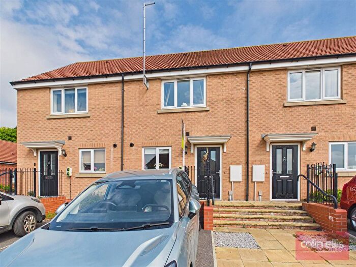 2 Bedroom Terraced House For Sale In Wagoners Way, East Ayton, Scarborough, YO13