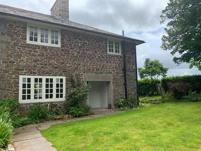 3 Bedroom Terraced House To Rent In Egloskerry, PL15