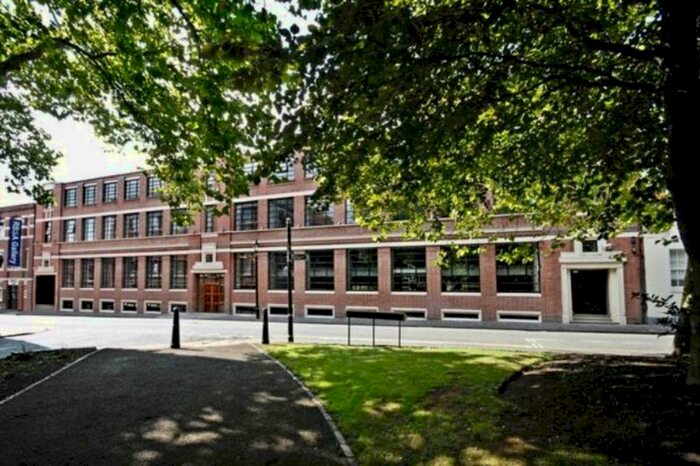 Apartment To Rent In St Pauls Place, St Pauls Square, Birmingham, B3