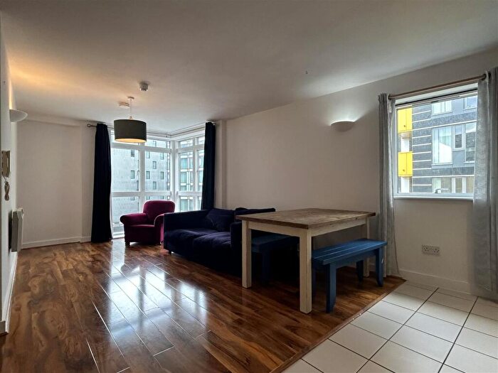 2 Bedroom Apartment For Sale In High Street, Manchester, M4