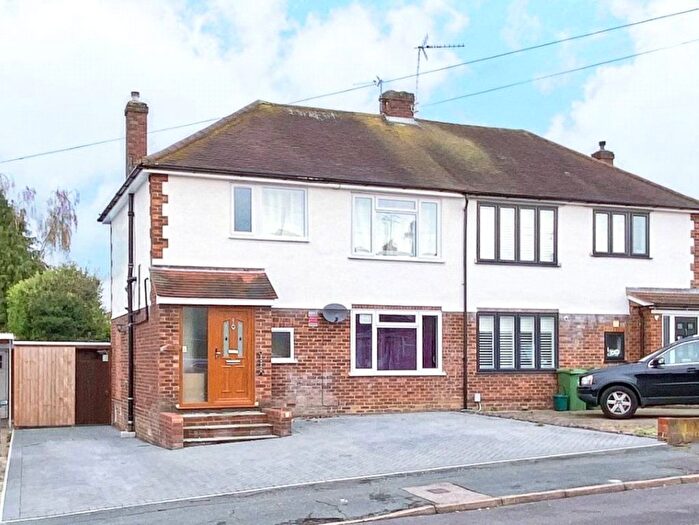 3 Bedroom Semi Detached House For Sale In Gorse Road, Frimley, Surrey, GU16