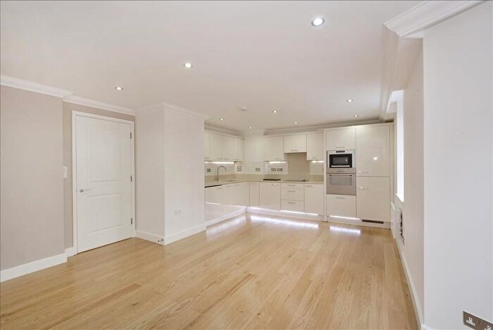 2 Bedroom Flat To Rent In Bloomsbury Terrace, Bloomsbury, WC1E