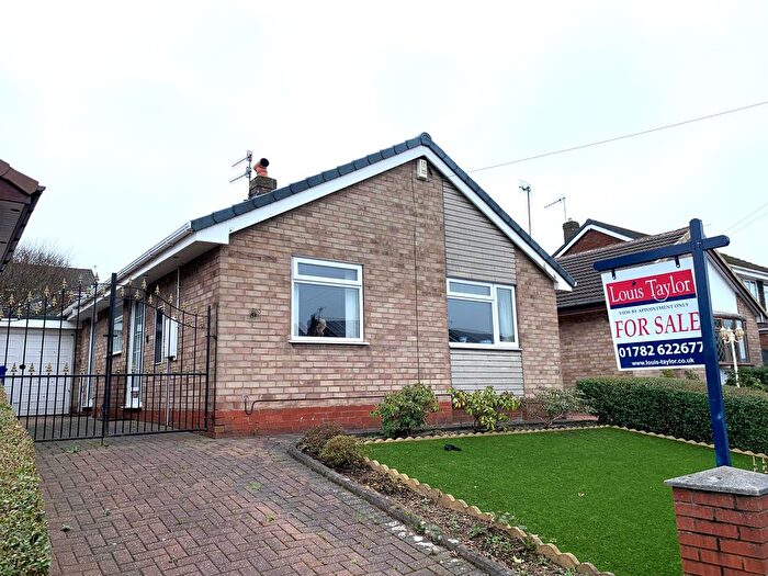 2 Bedroom Detached Bungalow For Sale In Kettering Drive, Eaton Park, Stoke-On-Trent, ST2