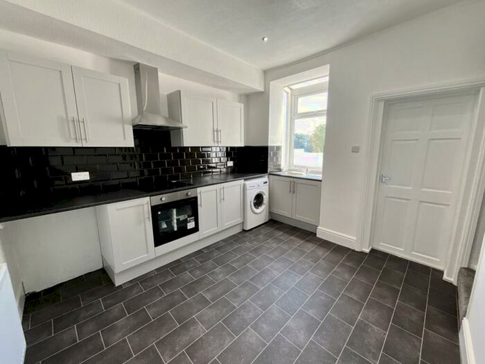 2 Bedroom House To Rent In Whitebull Street, Burnley, Lancashire, BB12