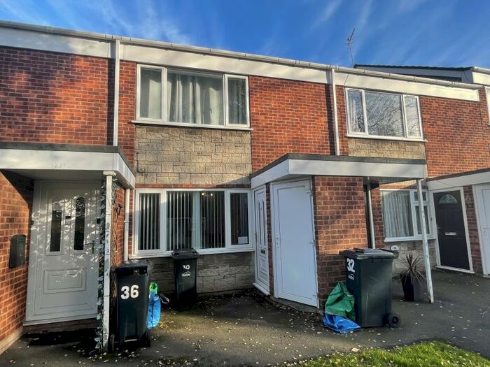 1 Bedroom Apartment To Rent In Pippin Avenue, Halesowen, B63