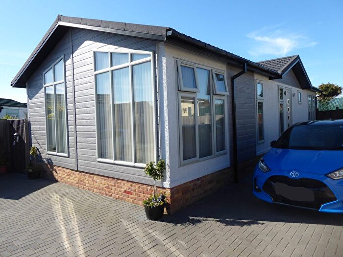 2 Bedroom Park Home For Sale In Waterbeach Court Park, Denny End Road, Waterbeach, Cambridge, CB25