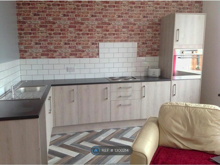 1 Bedroom Flat To Rent In Scale Lane, Hull HU1