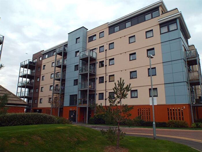 2 Bedroom Flat To Rent In Groombridge Avenue, Eastbourne, BN22