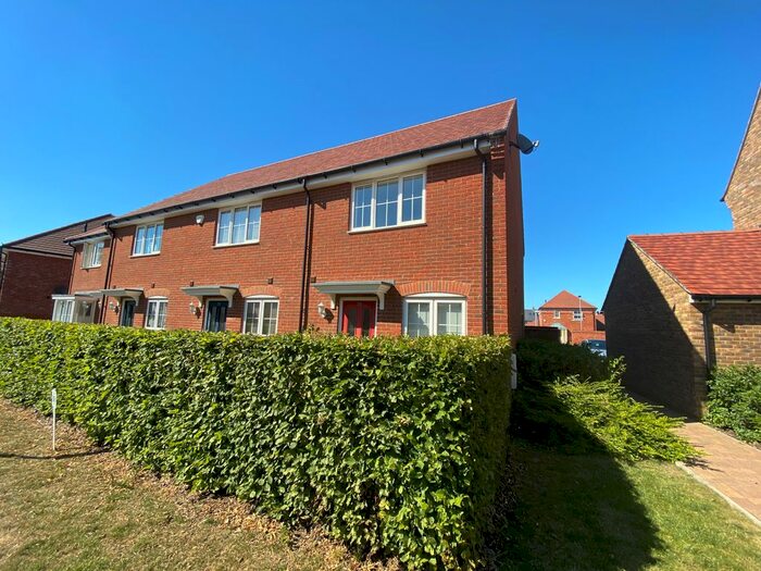 2 Bedroom Semi-Detached House To Rent In Wagtail Walk, Finberry, Ashford TN25