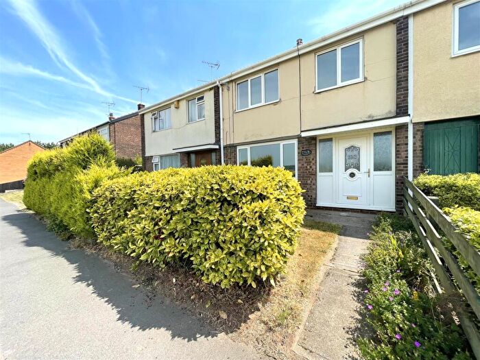 3 Bedroom Terraced House To Rent In Whinney Lane, New Ollerton, NG22